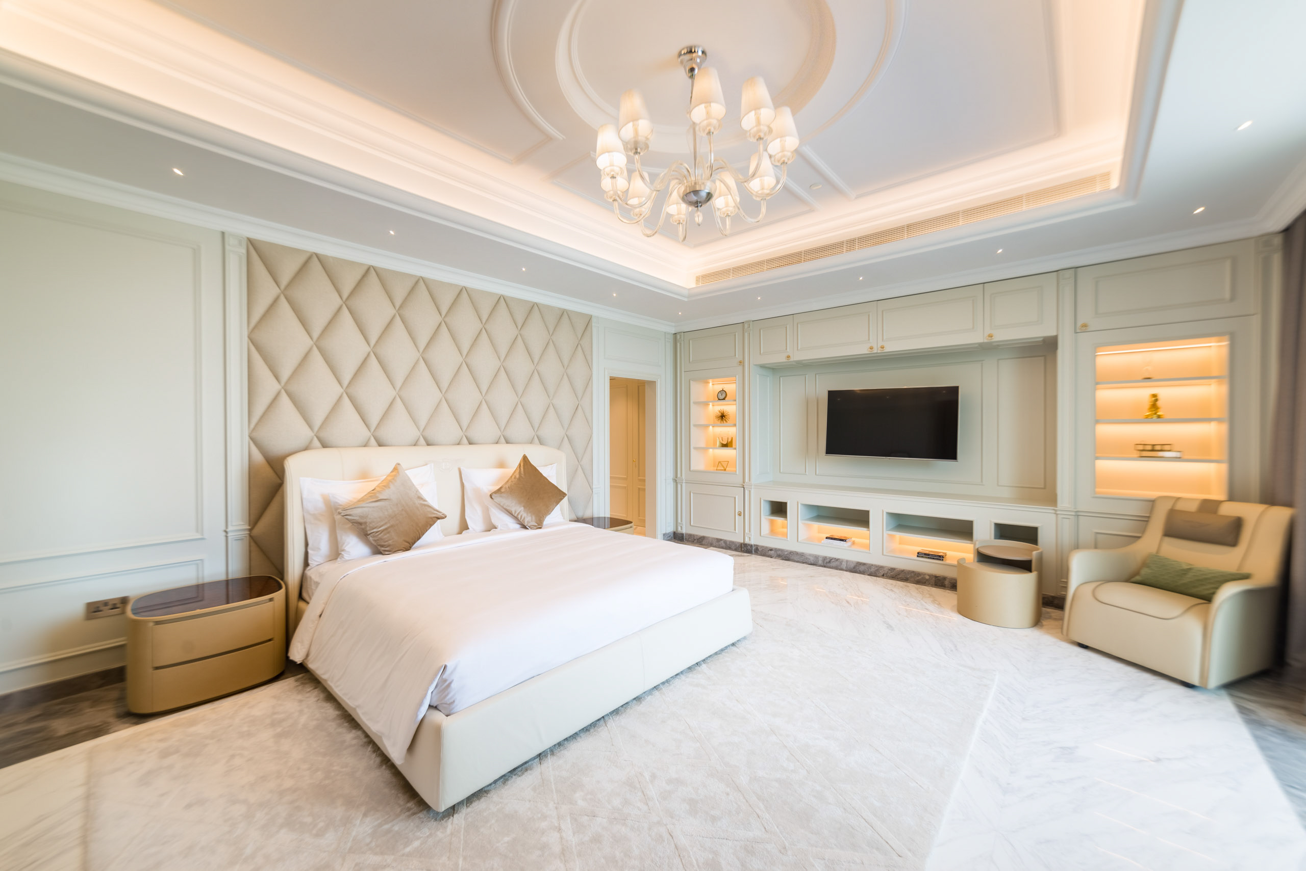 Secluded 6BR Villa at Private Island, Forest Oasis full screen image